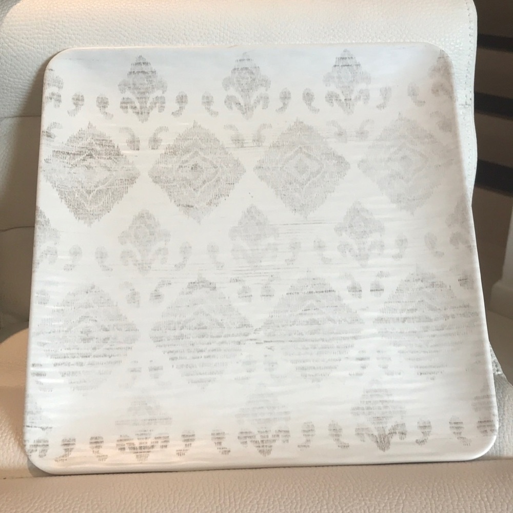 NWT Secret Celebrity Melamine square plate